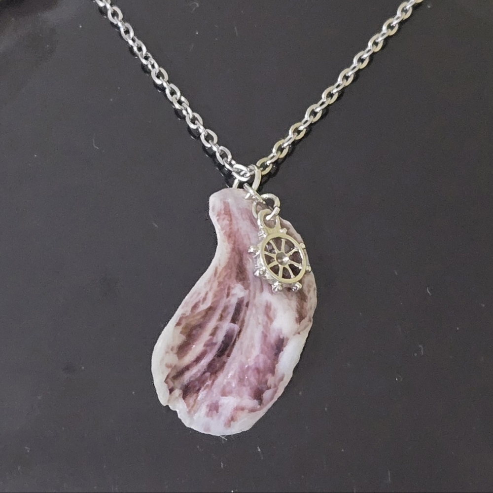 Oyster Pendant with Silver Nautical Accent